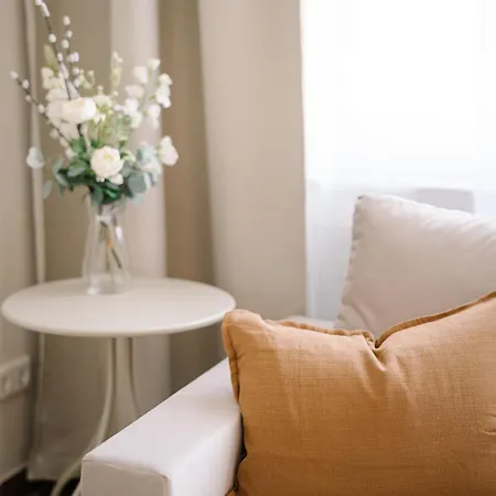Apartment Air & Fair *