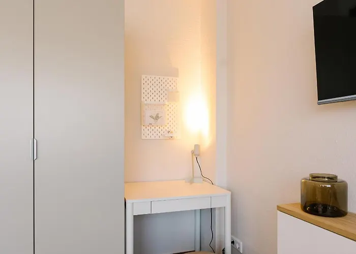 Apartment Air & Fair *